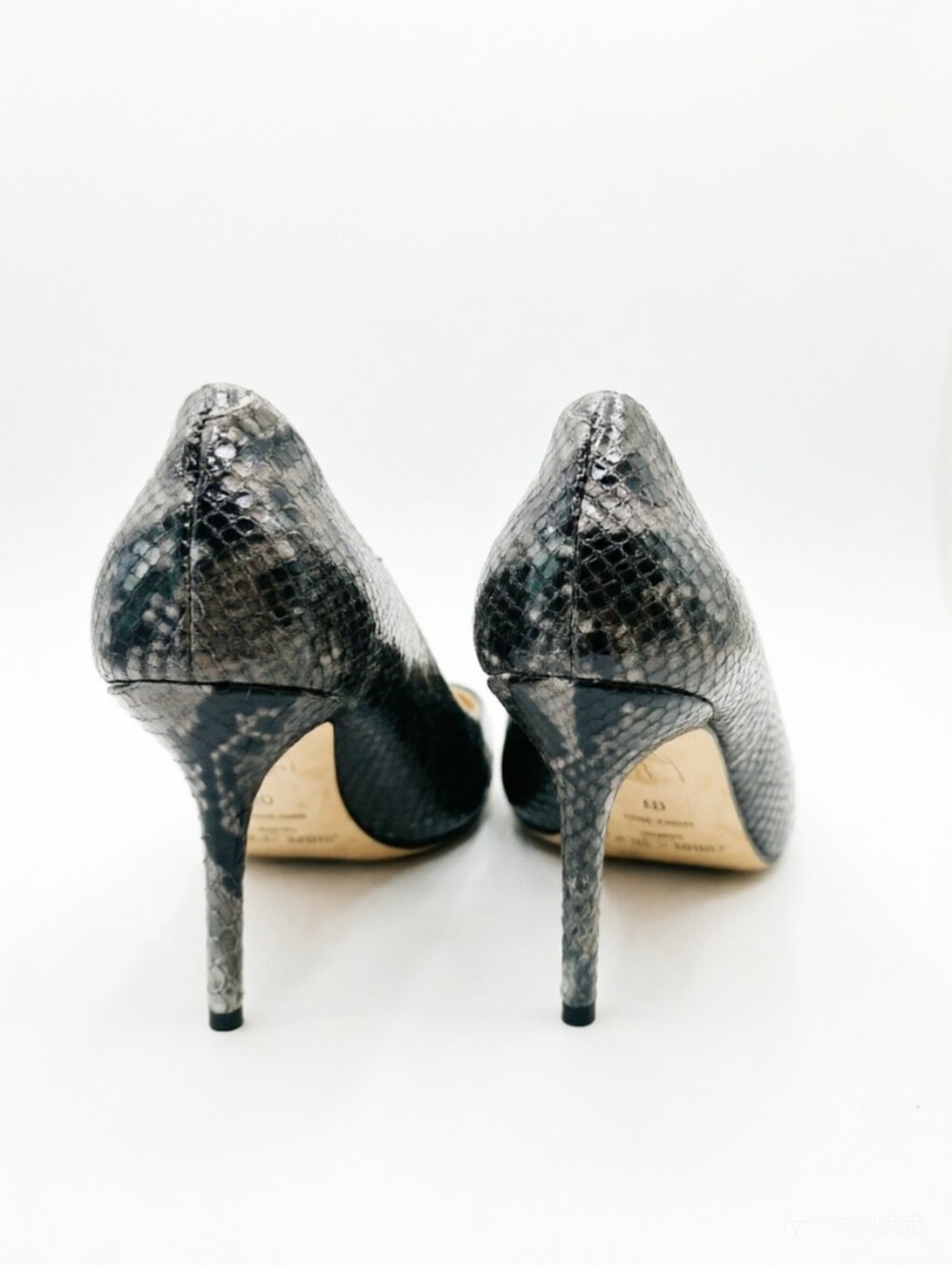 Jimmy Choo  python pointed toe pumps - Picture 3 of 10